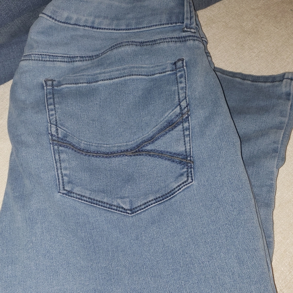 Capris